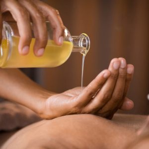 Honey oil massage